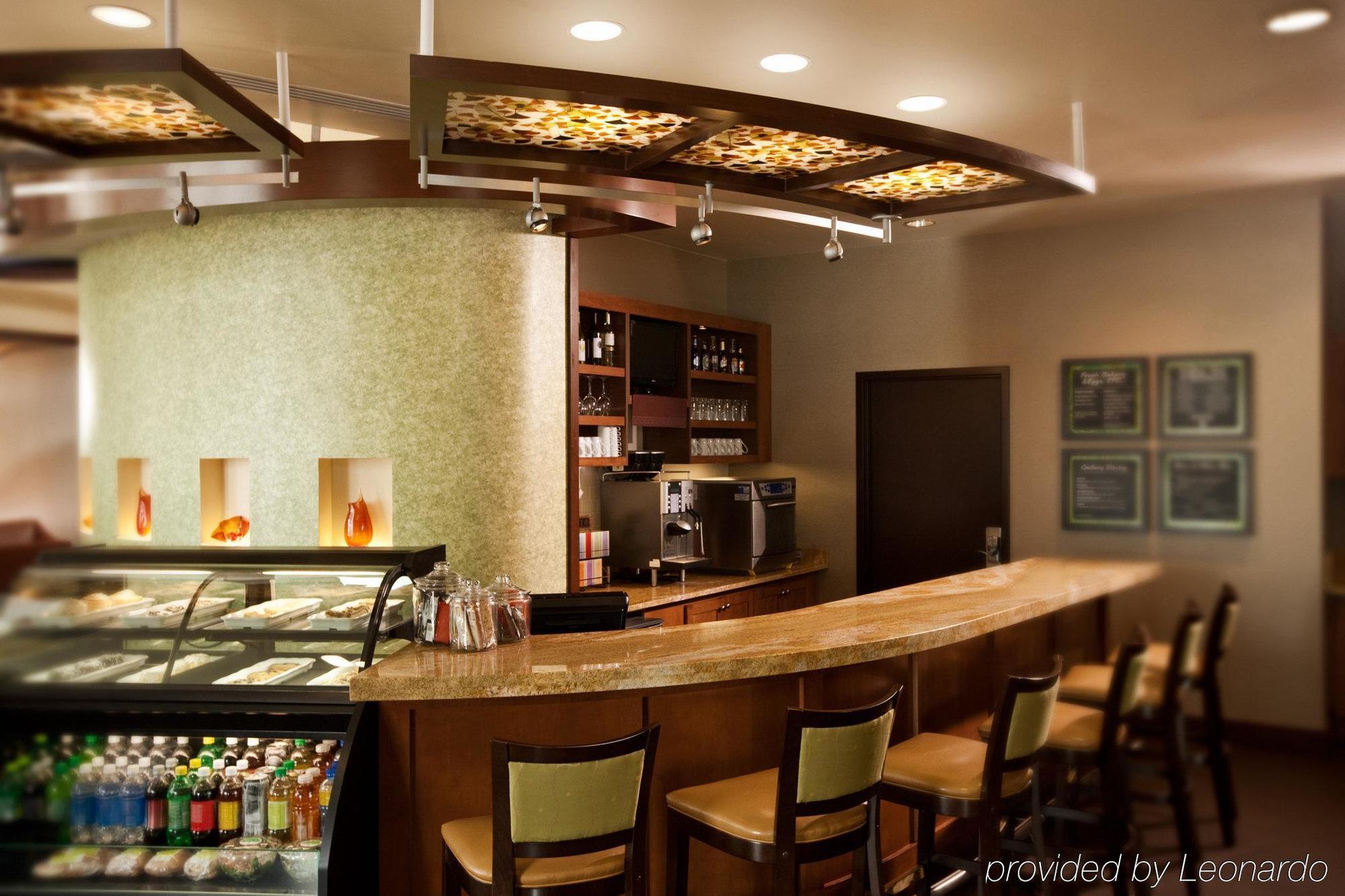 Hyatt Place Portland Airport/Cascade Station Hotel Restaurant foto